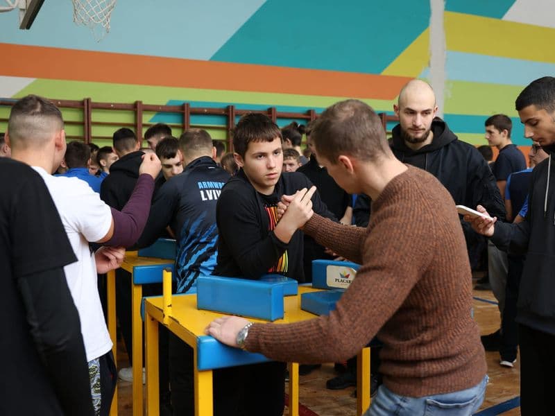 Чемпіонат м. Львова з армрестлінгу серед школярів