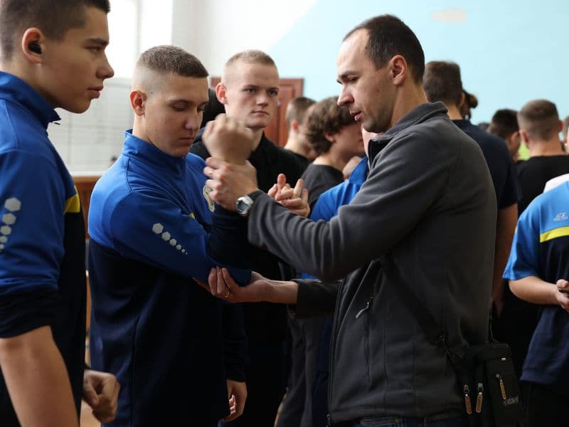 Чемпіонат м. Львова з армрестлінгу серед школярів