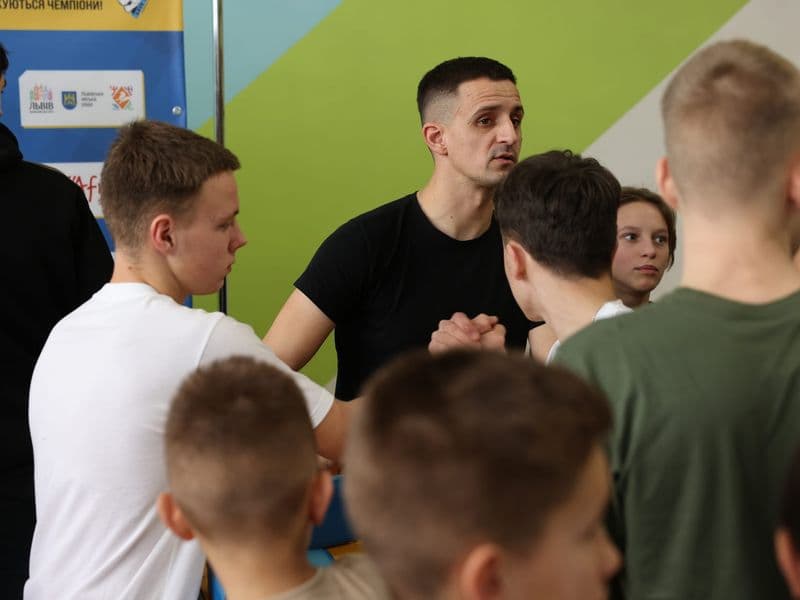 Чемпіонат м. Львова з армрестлінгу серед школярів
