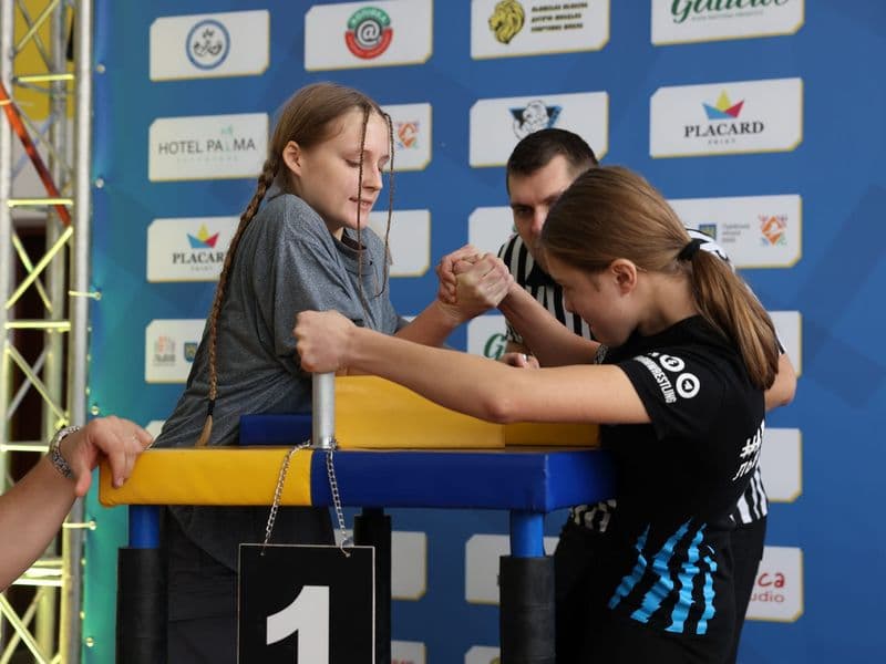 Чемпіонат м. Львова з армрестлінгу серед школярів