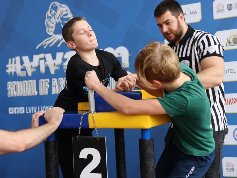 Чемпіонат м. Львова з армрестлінгу серед школярів
