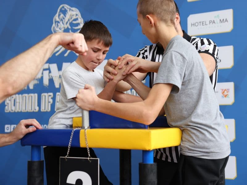 Чемпіонат м. Львова з армрестлінгу серед школярів
