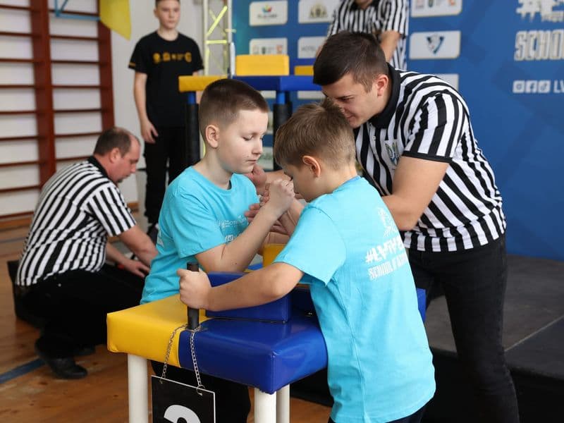 Чемпіонат м. Львова з армрестлінгу серед школярів