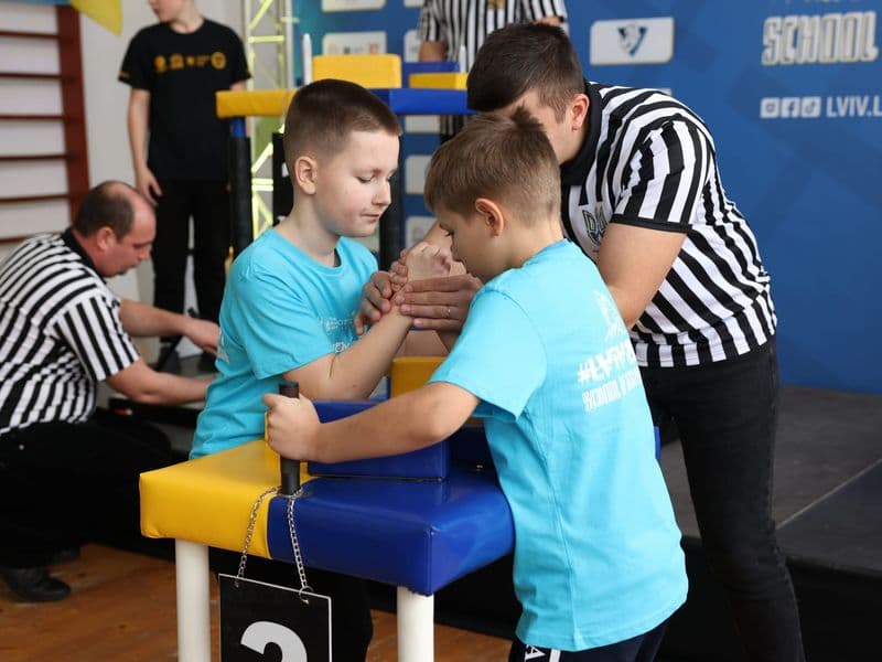 Чемпіонат м. Львова з армрестлінгу серед школярів