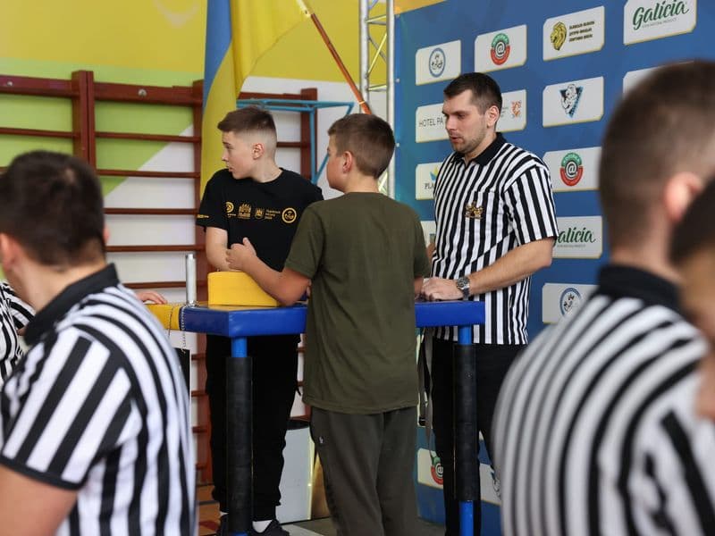 Чемпіонат м. Львова з армрестлінгу серед школярів