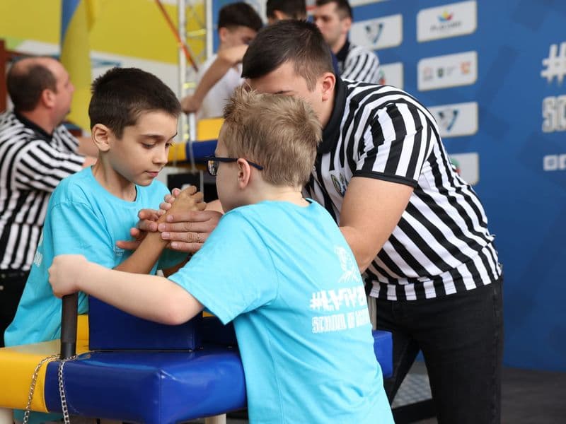 Чемпіонат м. Львова з армрестлінгу серед школярів