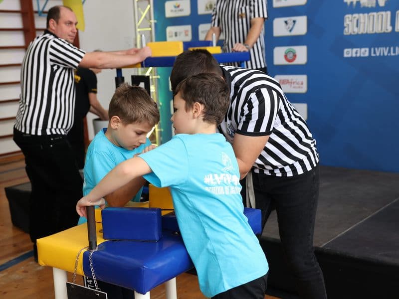 Чемпіонат м. Львова з армрестлінгу серед школярів