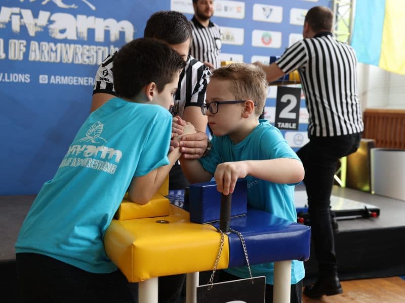 Чемпіонат м. Львова з армрестлінгу серед школярів