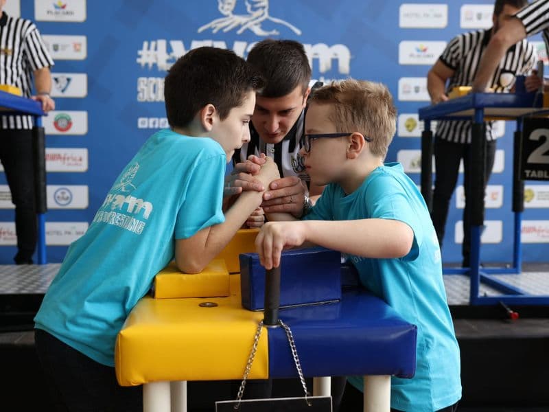 Чемпіонат м. Львова з армрестлінгу серед школярів