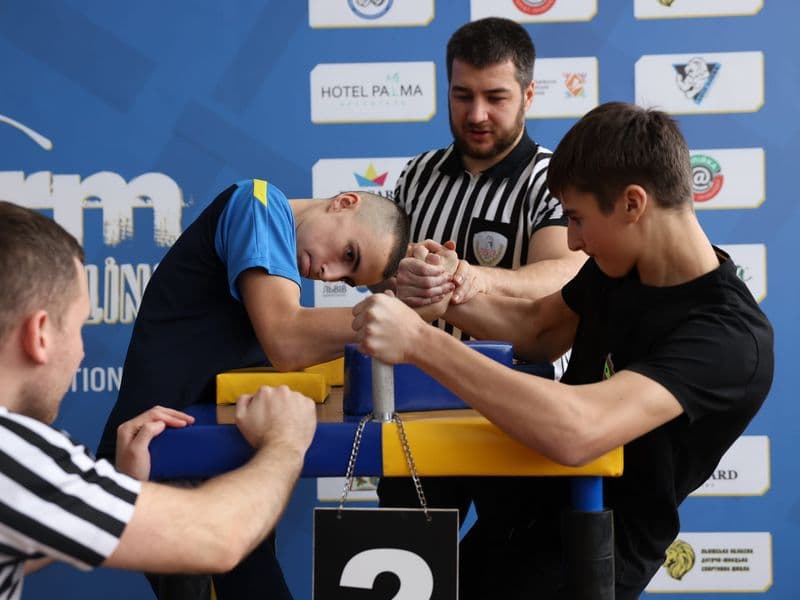 Чемпіонат м. Львова з армрестлінгу серед школярів