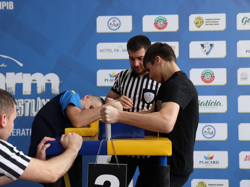 Чемпіонат м. Львова з армрестлінгу серед школярів