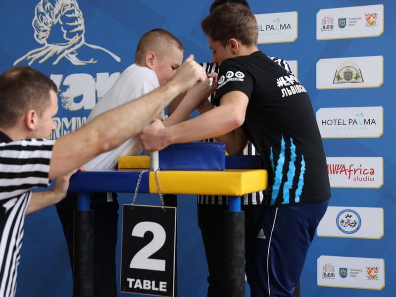 Чемпіонат м. Львова з армрестлінгу серед школярів