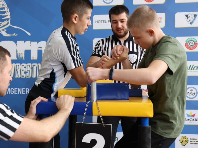 Чемпіонат м. Львова з армрестлінгу серед школярів