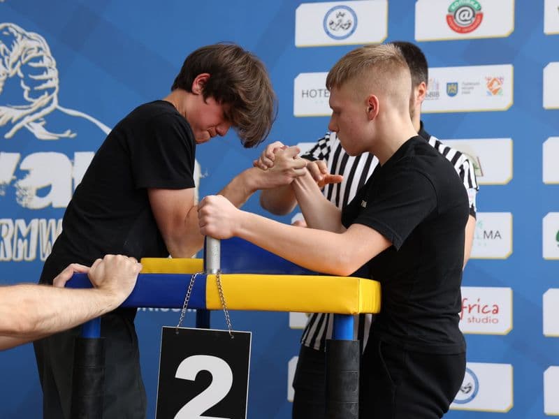 Чемпіонат м. Львова з армрестлінгу серед школярів