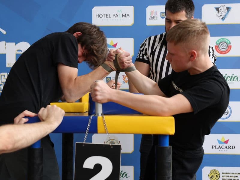 Чемпіонат м. Львова з армрестлінгу серед школярів