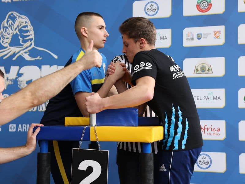 Чемпіонат м. Львова з армрестлінгу серед школярів