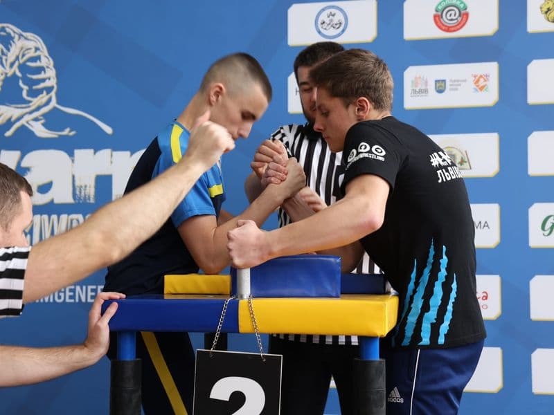 Чемпіонат м. Львова з армрестлінгу серед школярів