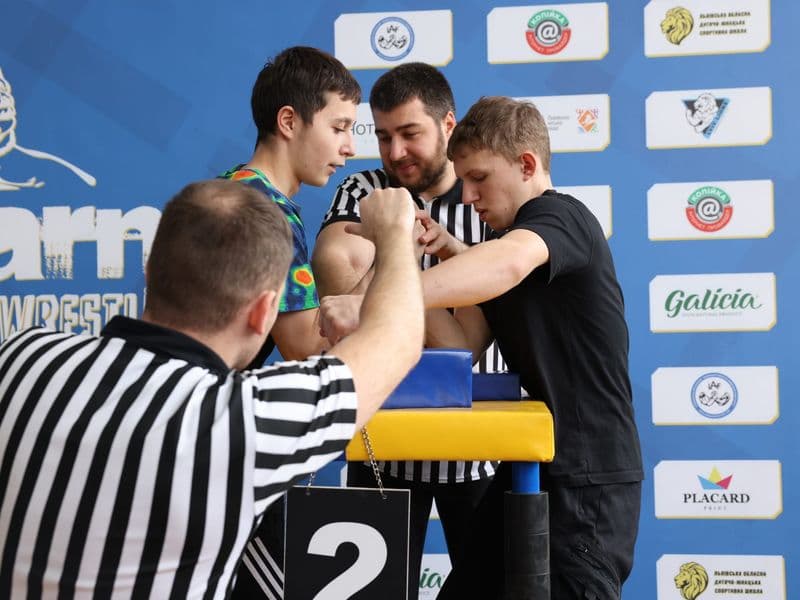 Чемпіонат м. Львова з армрестлінгу серед школярів