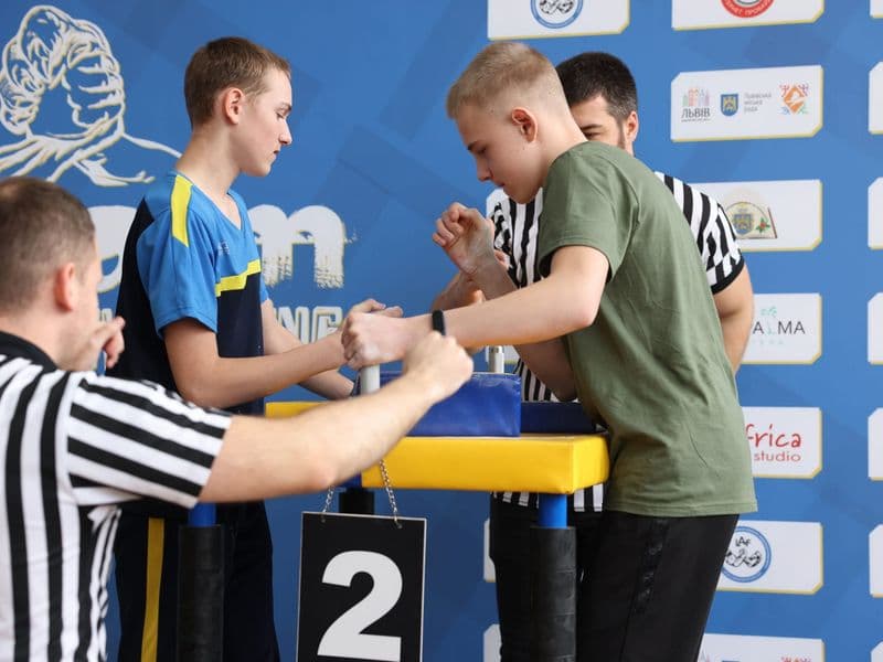 Чемпіонат м. Львова з армрестлінгу серед школярів