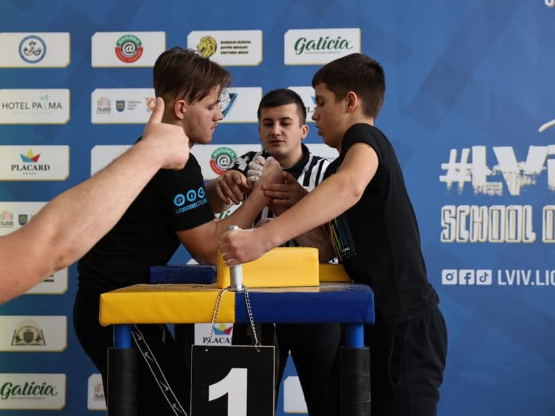 Чемпіонат м. Львова з армрестлінгу серед школярів