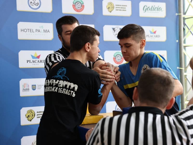 Чемпіонат м. Львова з армрестлінгу серед школярів
