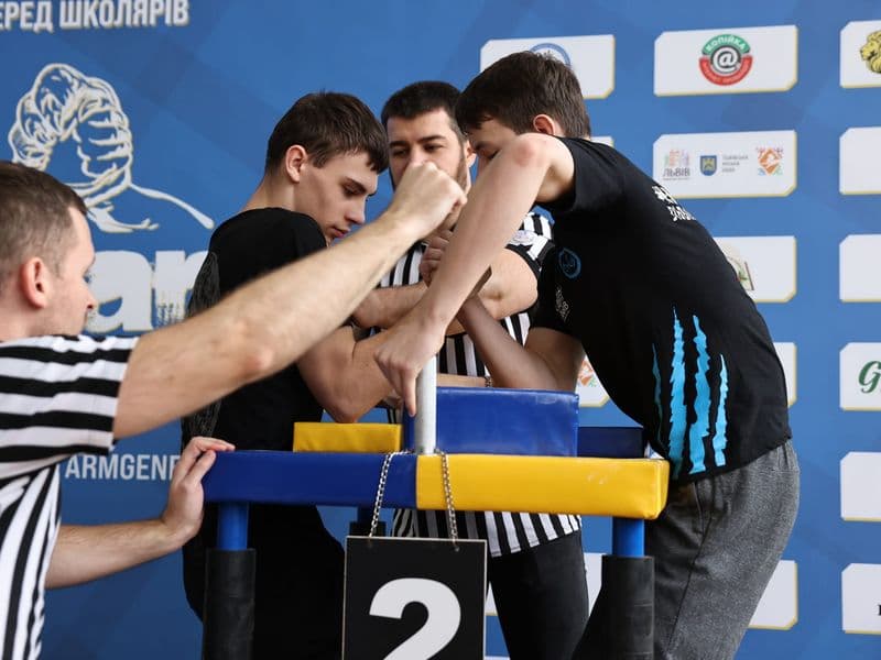 Чемпіонат м. Львова з армрестлінгу серед школярів