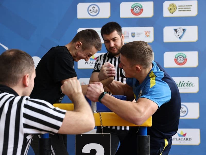 Чемпіонат м. Львова з армрестлінгу серед школярів