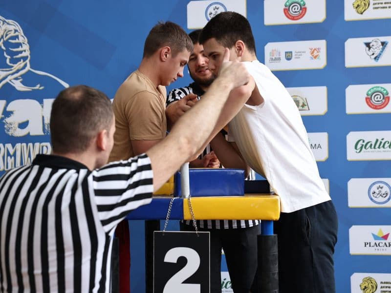 Чемпіонат м. Львова з армрестлінгу серед школярів