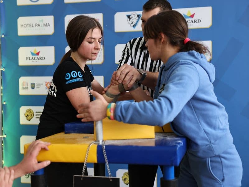 Чемпіонат м. Львова з армрестлінгу серед школярів
