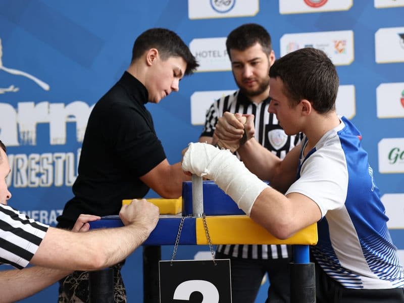 Чемпіонат м. Львова з армрестлінгу серед школярів