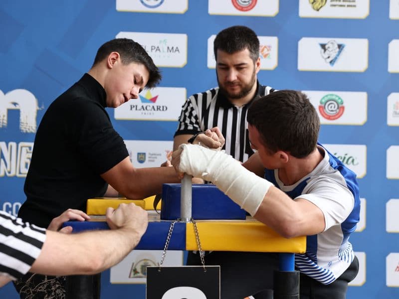 Чемпіонат м. Львова з армрестлінгу серед школярів