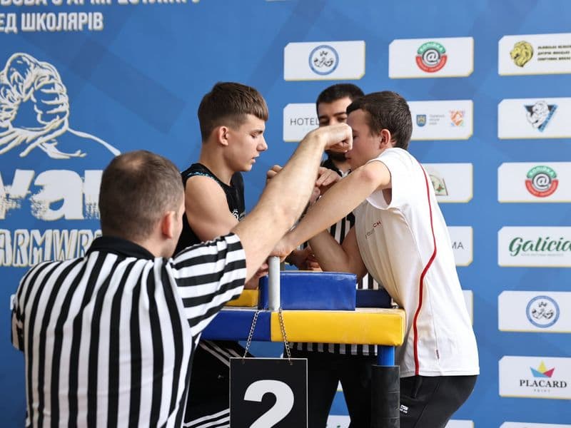 Чемпіонат м. Львова з армрестлінгу серед школярів