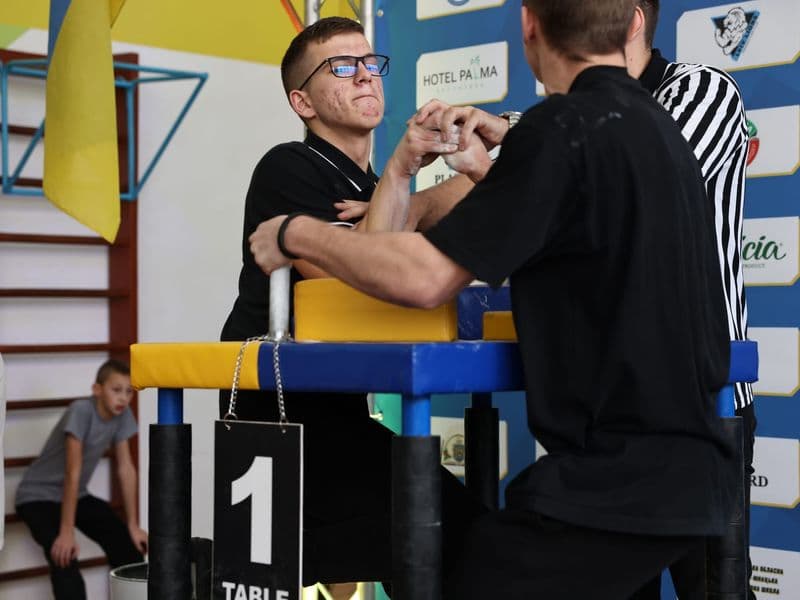 Чемпіонат м. Львова з армрестлінгу серед школярів