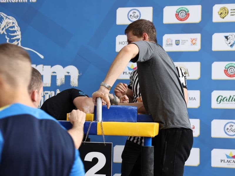 Чемпіонат м. Львова з армрестлінгу серед школярів