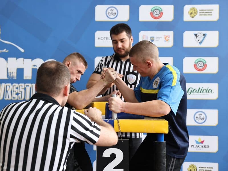 Чемпіонат м. Львова з армрестлінгу серед школярів