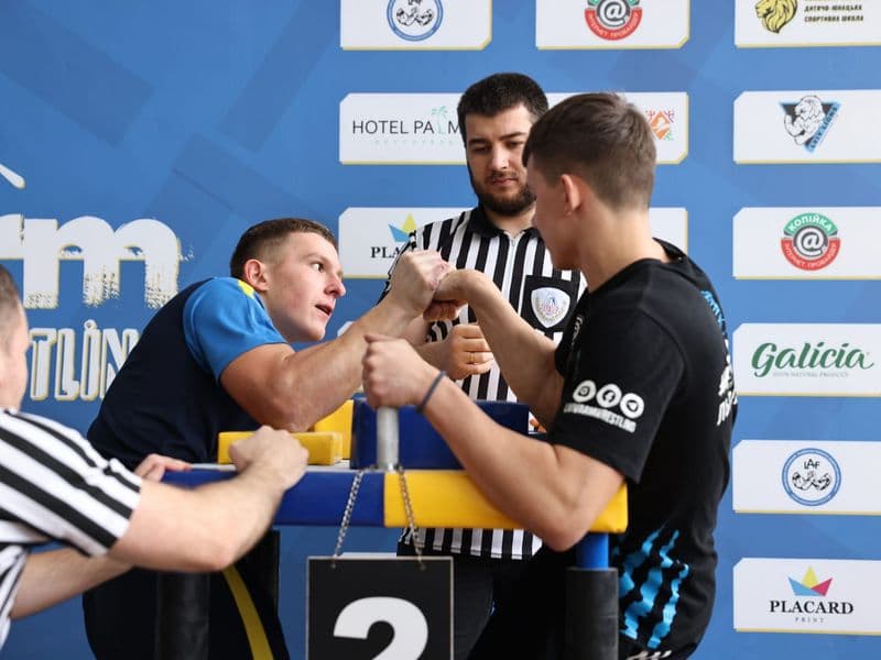 Чемпіонат м. Львова з армрестлінгу серед школярів