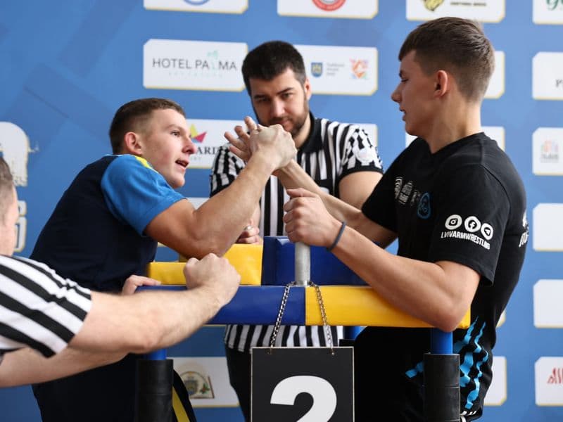 Чемпіонат м. Львова з армрестлінгу серед школярів
