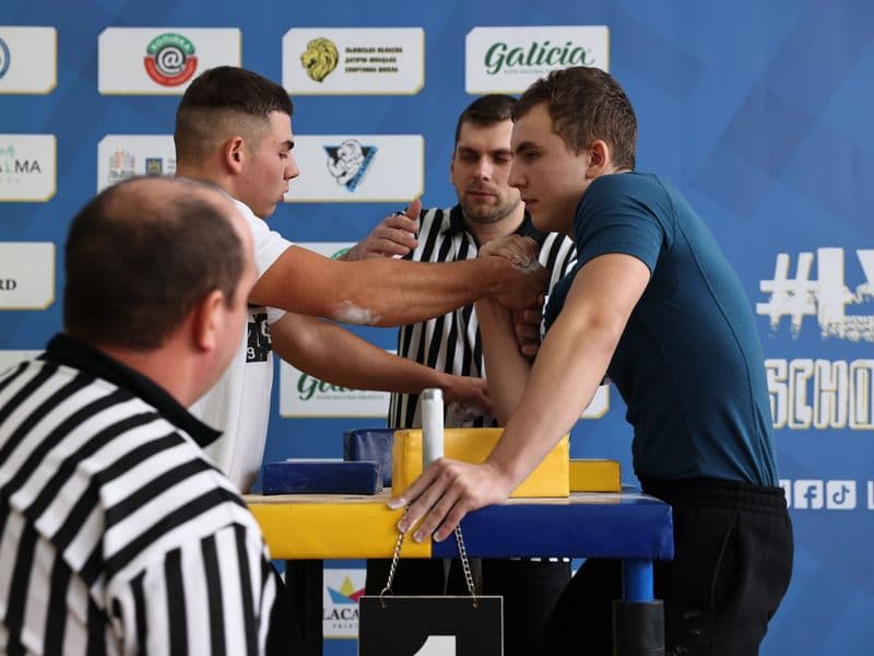 Чемпіонат м. Львова з армрестлінгу серед школярів