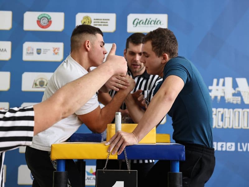 Чемпіонат м. Львова з армрестлінгу серед школярів