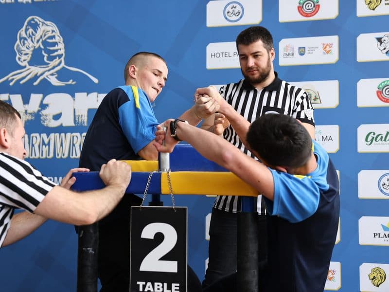 Чемпіонат м. Львова з армрестлінгу серед школярів