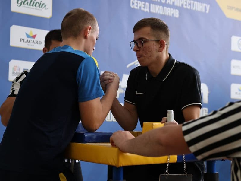 Чемпіонат м. Львова з армрестлінгу серед школярів