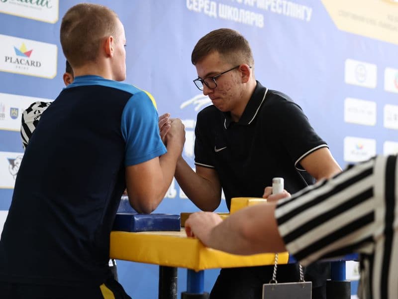 Чемпіонат м. Львова з армрестлінгу серед школярів