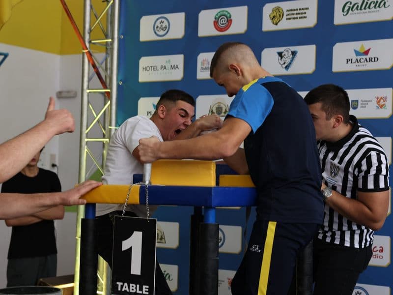 Чемпіонат м. Львова з армрестлінгу серед школярів