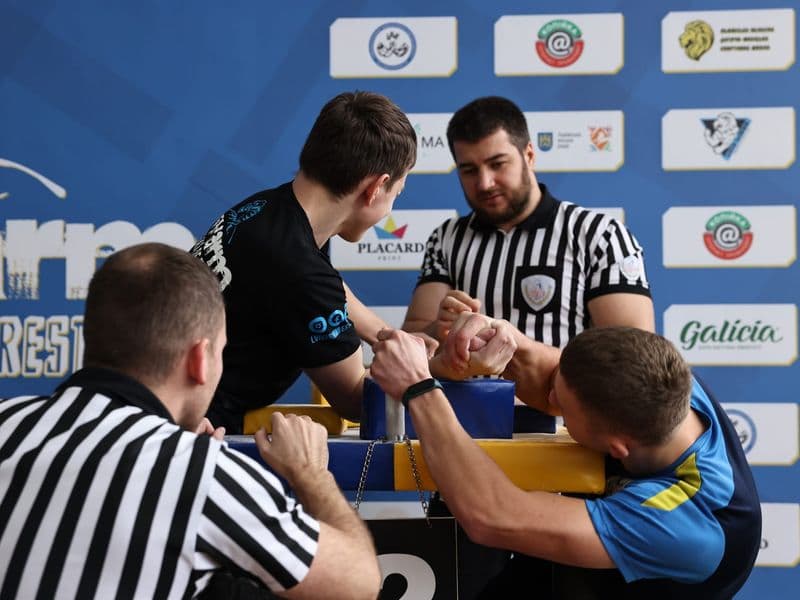 Чемпіонат м. Львова з армрестлінгу серед школярів