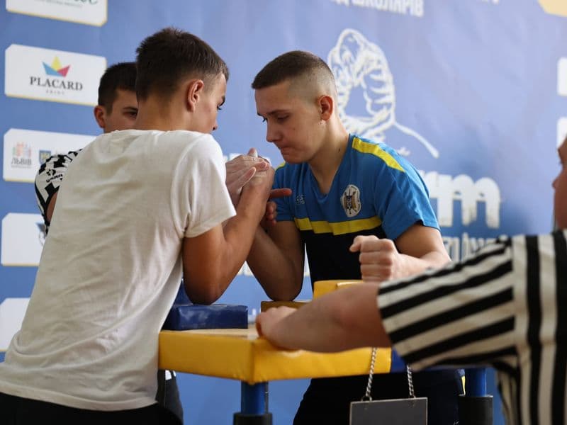Чемпіонат м. Львова з армрестлінгу серед школярів