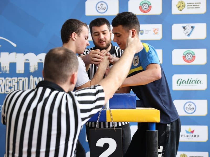 Чемпіонат м. Львова з армрестлінгу серед школярів