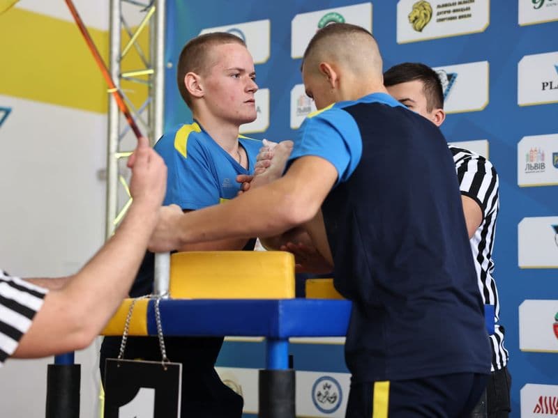 Чемпіонат м. Львова з армрестлінгу серед школярів