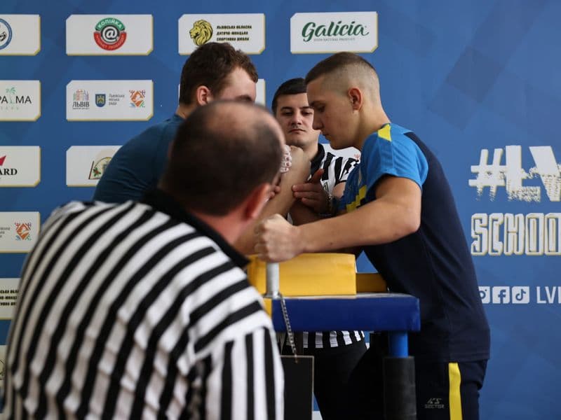 Чемпіонат м. Львова з армрестлінгу серед школярів