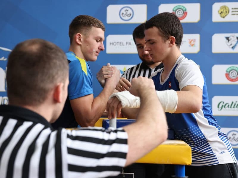 Чемпіонат м. Львова з армрестлінгу серед школярів