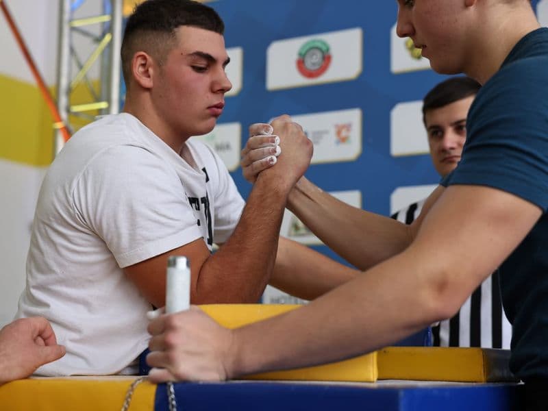 Чемпіонат м. Львова з армрестлінгу серед школярів